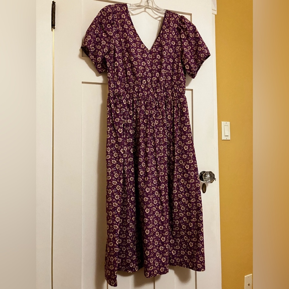 J. Crew floral puff Sleeve V-Neck Midi dress